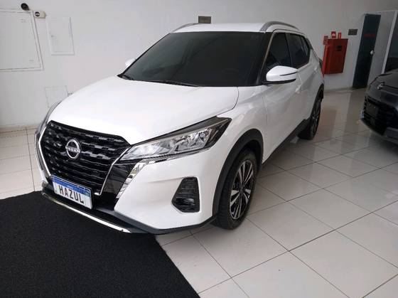 NISSAN KICKS PLAY 1.6 16V FLEXSTART SENSE XTRONIC NISSAN KICKS PLAY 1.6 16V FLEXSTART SENSE XTRONIC